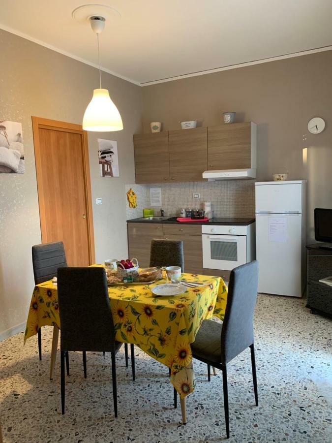살레르노 Corso Vittorio Emanuele Luxury House 아파트 외부 사진